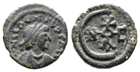 Justinian I. AD 527-565. AE Pentanummium (14,3 mm. 2 g.). Antioch mint. DN IVSTINIANVS PP AVG, pearl-diademed, draped and cuirassed bust right. Rev. L...
