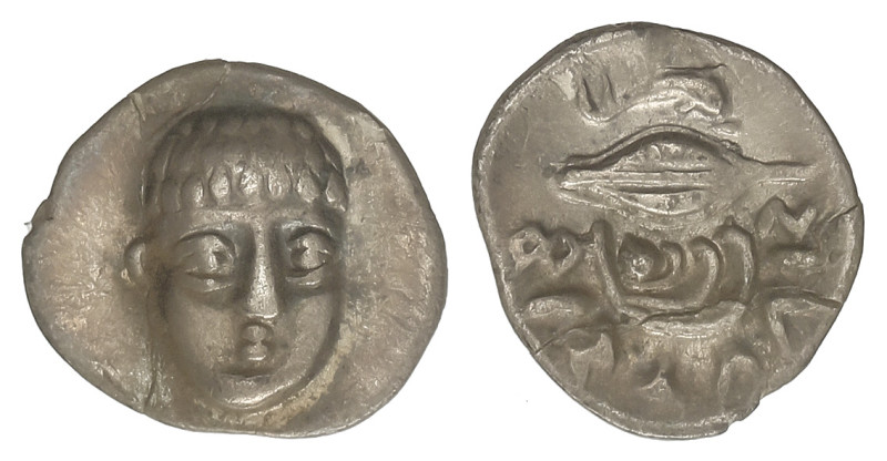 GREEK COINS
Óbolo. 325-275 a.C. PHISTELIA. CAMPANIA. Anv.: Cabeza masculina de ...