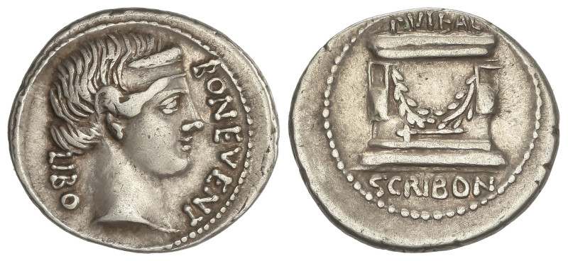 ROMAN COINS: ROMAN REPUBLIC
Denario. 62 a.C. SCRIBONIA. L. Scribonius Libo. Anv...