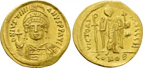 JUSTINIAN I (527-565). GOLD Solidus. Constantinople.