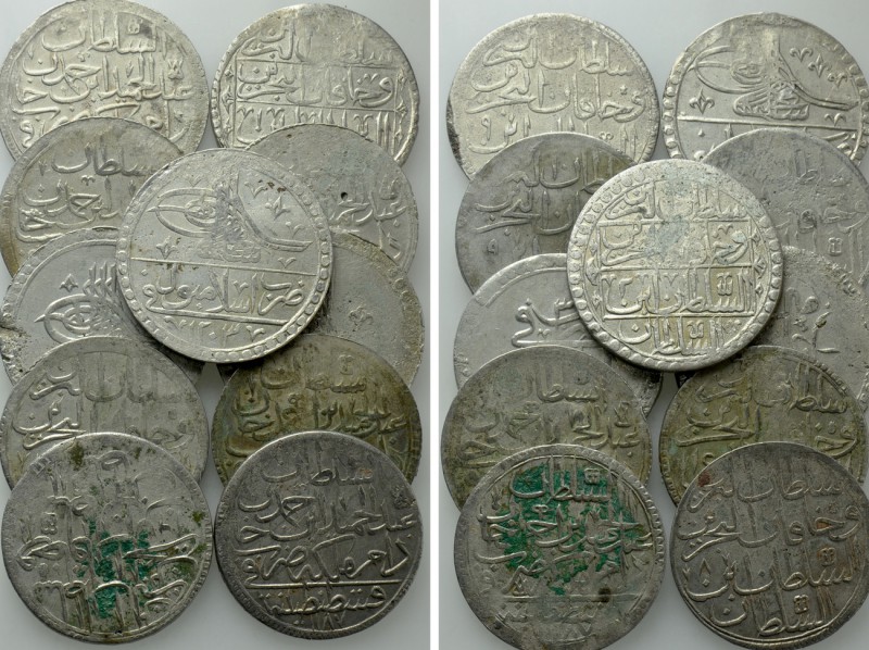 11 Ottoman Coins. 

Obv: .
Rev: .

. 

Condition: See picture.

Weight:...