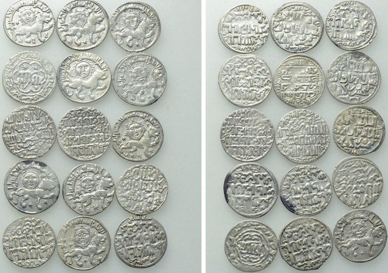 15 Islamic Coins. 

Obv: .
Rev: .

. 

Condition: See picture.

Weight:...
