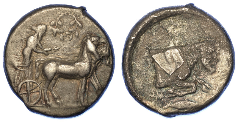 SICILIA - GELA.

Tetradracma, anni 430-425 a.C.

Auriga che guida quadriga v...