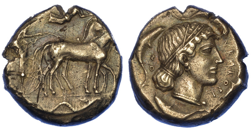 SICILIA - SIRACUSA.

Tetradracma, 450-440 a.C.

Quadriga lenta guidata a d. ...