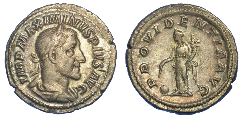 MASSIMINO I, 235-238.

Denario, anni 236-237.

Busto laureato, drappeggiato ...