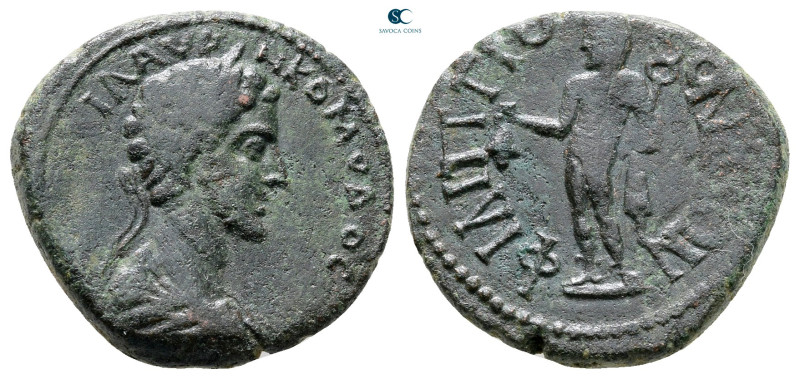 Thrace. Philippopolis. Commodus AD 180-192. 
Bronze Æ

19 mm, 4,61 g



V...