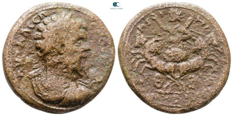 Arabia. Medaba. Septimius Severus AD 193-211. 
Bronze Æ

30 mm, 13,92 g


...