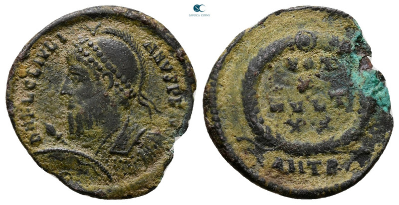 Julian II Apostate AD 360-363. Antioch
Follis Æ

20 mm, 2,16 g



Good Fi...