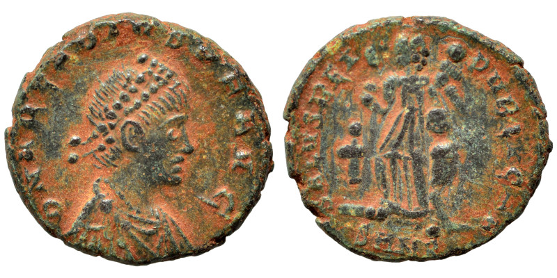 Theodosius I, 379-395. Follis (bronze, 1.39 g, 13 mm). D N THEODOSIVS P F AVG Pe...