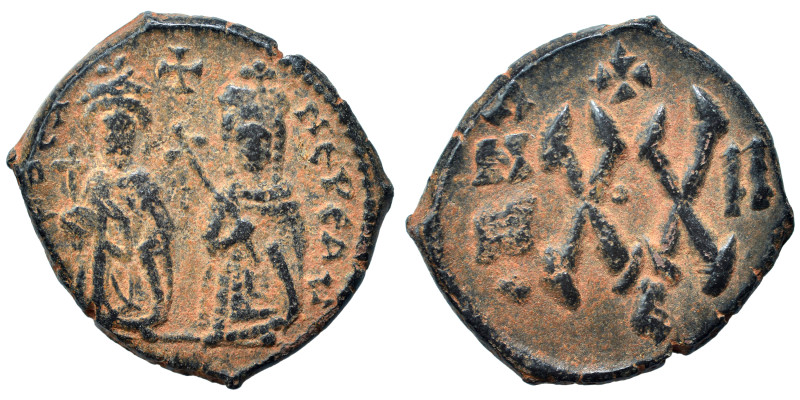 Phocas, with Leontia, 602-610. Half Follis (bronze, 4.95 g, 21 mm), Theoupolis (...