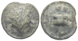 APULIA. Luceria. Anonymous Cast Biunx, circa 217-212 BC. (Bronze, 25.89 mm, 17.41 g). Scallop shell. Rev. Astragalos; above •• (mark of value); below ...