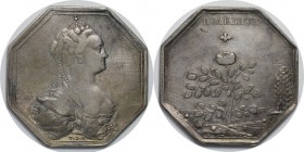 Russische Münzen und Medaillen, Katharina II (1762-1796). Medaille ND , Fleißprämie. Gekröntes Brustbild r. mit umgelegtem Mantel (T.I.F) // Biene fli...
