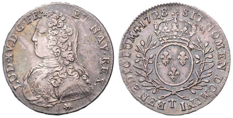 LOUIS XV (1715 - 1774)&nbsp;
1/2 Ecu, 1728, 14,34g, KM 484.19&nbsp;

about EF...