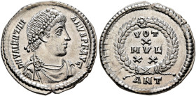 Valentinian I, 364-375. Siliqua (Silver, 19 mm, 2.17 g, 6 h), Antiochia, 367-375. D N VALENTINI-ANVS P F AVG Pearl-diademed, draped and cuirassed bust...