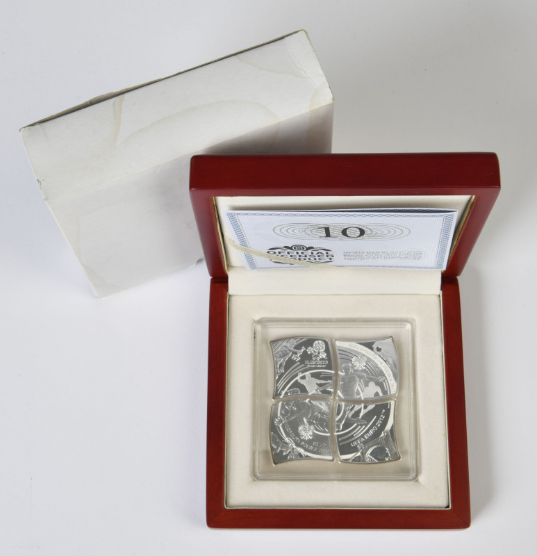 Polen, 10 Zlotych 2012. 56,56 g. Uefa Euro 2012. In Originalbox mit Zertifikat. ...