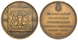 Medaglia 1972 - 175° Anniversario del tricolore Italiano - VII° Convegno filatelico-numismatico Reggio Emilia - opus: Johnson - AE - 44,35 g; Ø 50 mm...