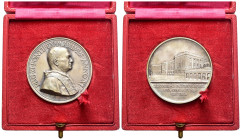 Pio XI (1929-1938) - Medaglia 1932 anno XI, La nuova Pinacoteca Vaticana - opus: Mistruzzi - 37,96 g; Ø 43 mm - in cofanetto originale

FDC

SPEDI...