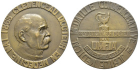 Francia - Medaglia - emessa per commemorare il giubileo medico - al D/ ritratto di Clemenceau - 1933 - Ae

SPL

SPEDIZIONE SOLO IN ITALIA - SHIPPI...