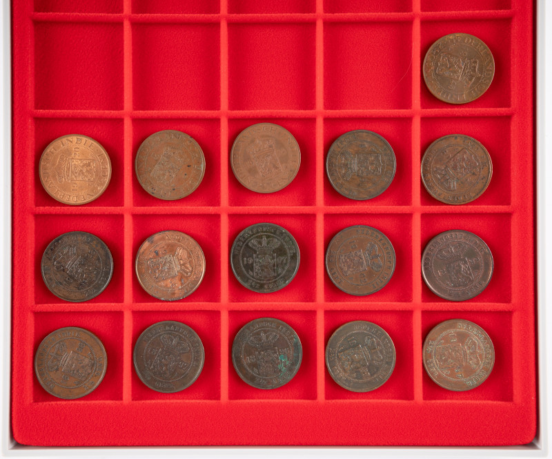 Muntenlots VOC / Ned. Indië - Cassette with lot coins Netherlands Indies: 2½ Cen...