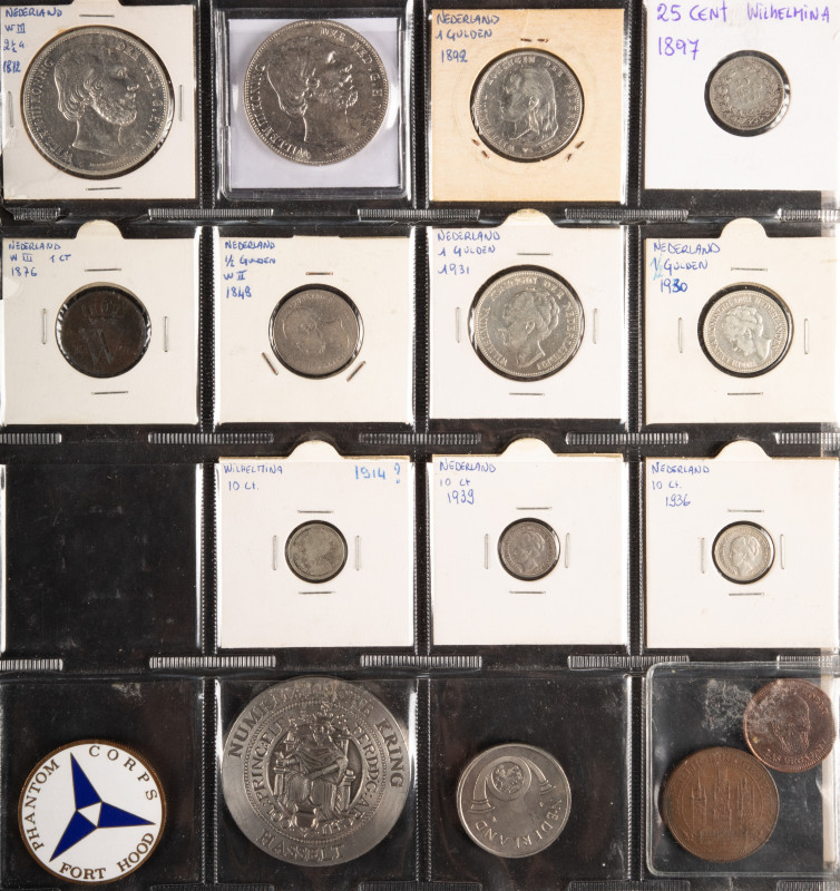 Coins Netherlands in albums - Album with various coins Netherlands a.w. 2½ Gulde...