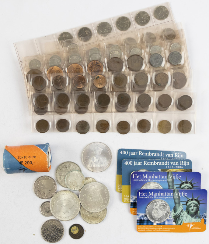 Coins Netherlands in boxes: Euros - Box with 5 Euro coins in coincards, suppleme...