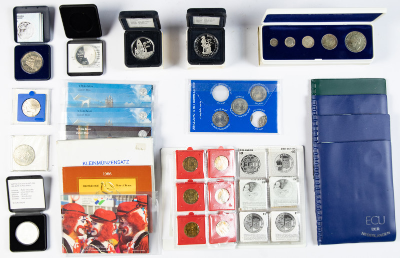 Coins Netherlands Oversea in boxes - Box with some products KNM and NMB a.w. Aru...