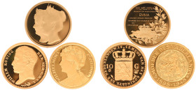 Gold medals - mail bid sale - Miscellaneous - Three gold medals issued by HNM - tot. 10,49 gram .585 - Proof