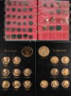 Medals in albums - Netherlands - Map 'Beatrix Collectie' containing 16 bronze medals - edition KNM - added appr. 150 archeological finds (mostly coins...