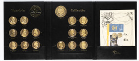 Medals in albums - Netherlands - Map 'Beatrix Collectie' containing 16 bronze medals - edition KNM