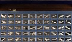 Medals in boxes - Miscellaneous - Collection 'The Great Airplanes Ingot Collection' cont. 50 Sterling silver plaquettes in orig. wooden cassette - app...