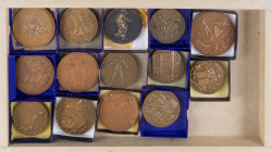 Medals in boxes - Miscellaneous - France - nice lot of 14 modern bronze medals, mostly Paris Mint and large sized, incl. Omar Khayyam 1980, Jean Sobie...