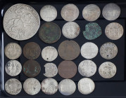Dutch Provincial in boxes - Small box Dutch provincial coinage among which (VOC) Duiten, Dubbele Wapenstuivers, Zilveren Rijder, etc.
