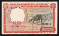 World Banknotes - Malaya and British Borneo - 10 Dollars 1.3.1961 Farmer (P. 9c) - series B - large serial # - pressed - VF/XF