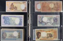 Banknotes world in albums - Africa - Small collection Central African Republic & Chad in black booklet aw Pick: 2-3-10-16 / 5-7-10A etc..