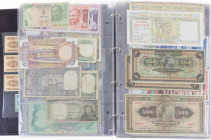 Banknotes world in albums - World - Album banknotes world among which China, Cuba, Portugal, Greece, France, Brazil, Morocco, Kuwait, Thailand, Vietna...