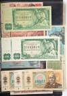 Banknotes world in albums - World - Album banknotes world among which Czechoslovakia, Serbia, Croatia, Ukraine, Estonia, Poland, Romania, Trinidad & T...