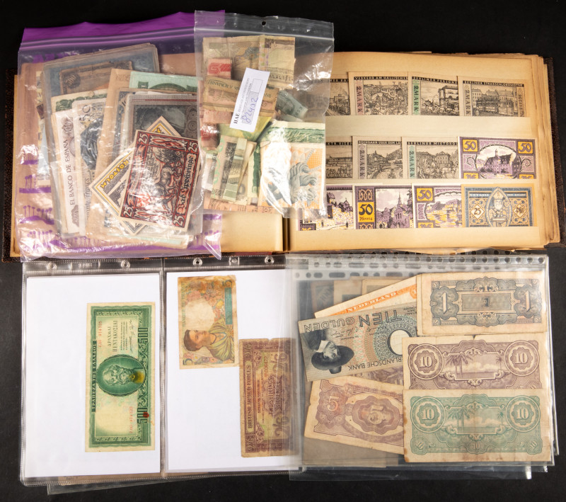 Banknotes world in boxes - World - Box banknotes world among which Lieban album ...