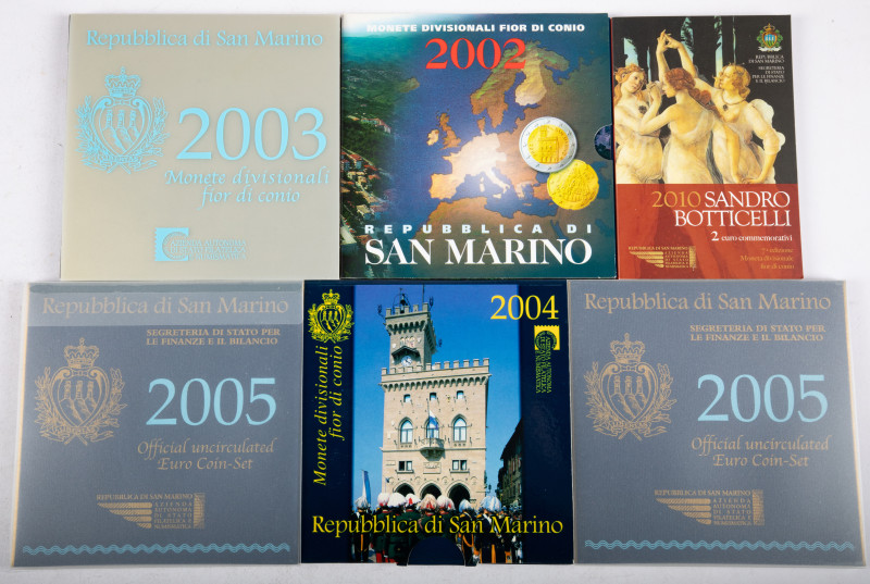 Coins world in boxes - Euro's - Box with Euro sets San Marino 2002, 2003, 2004, ...