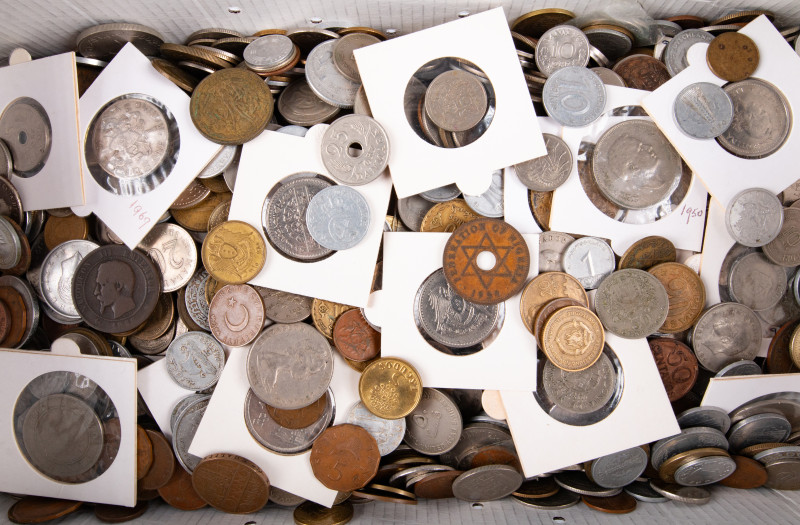 Coins world in boxes - World coins - Box with world coins a.w. Portugal, Morocco...