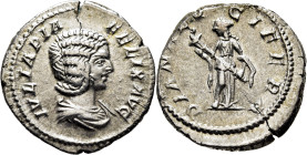 IMPERIO ROMANO. Julia Domna. Denario. 211-217 d.C. DIANA LVCIFERA