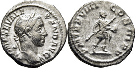 IMPERIO ROMANO. Alejandro Severo. Denario. 230 d.C. PM TR P VIIII COS III PP
