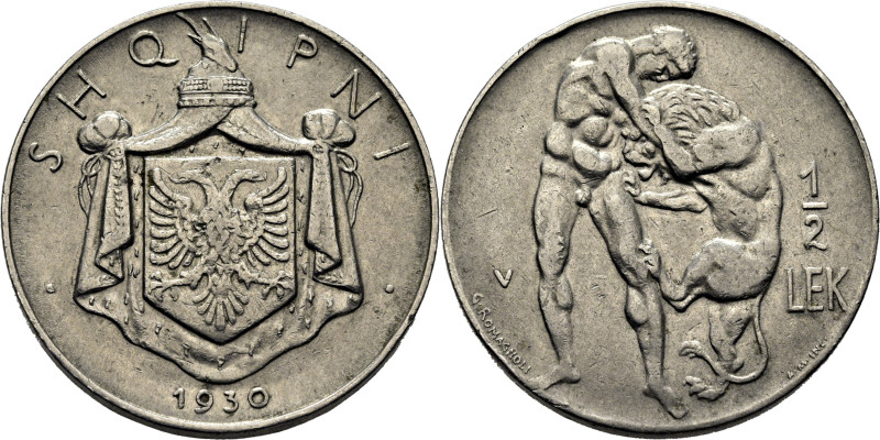 ALBANIA. Herales y el León de Nemea. 1/2 leku. 1930V. K13. MBC. El propietario l...