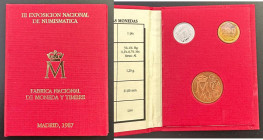 JUAN CARLOS I. 200 ptas, 1 pta y medalla. Madrid 1987. III Exp Nacional de Numismática. PROOF FDC y SC