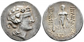 Islas de Tracia. Thasos. Tetradracma-Tetradrachm. 148 a.C. (Cy-1530). (Sng-1039). Anv.: Cabeza juvenil de Dionisos a derecha, coronada por hojas de hi...