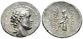Imperio Seleucida. Seleucos IV. Tetradracma-Tetradrachm. 187-175 a.C. Antioquía. (Gc-6966). Anv.: Cabeza diademada a derecha. Rev.: Apolo sentado sobr...