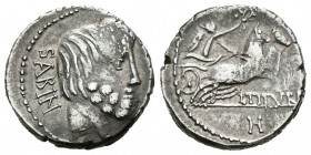 Tituria. Denario-Denarius. 89 a.C. Roma. (Ffc-1149). (Craw-344/3). (Cal-1306). Anv.: Cabeza de rey Tatius a derecha, detrás SABIN. Rev.: Victoria con ...