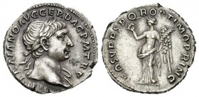 Trajano. Denario-Denarius. 107 d.C. Roma. (Spink-3129). (Ric-128). (Se-74). Rev.: COS V PP SPQR OPTIMO PRINC. Victoria semidesnuda a iizquierda con pa...