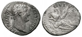 Adriano. Denario-Denarius. 136 d.C. Roma. (Spink-3508). (Ric-310). Rev.: NILVS. Nilo recostado a derecha. Ag. 2,94 g. Escasa. MBC-. Est...90,00.