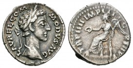 Cómodo. Denario-Denarius. 179 d.C. Roma. (Spink-5703). (Ric-666). (Seaby-775). Rev.: TR P IIII IMP III COS II P P. Victoria sentada a izquierda con pá...