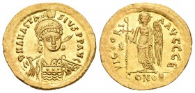 Anastasio. Sólido-Solidus. 491-518 d.C. Constantinopla. (S-5). (Ratto-321). Rev.: VICTORIA AVGGG E / CONOB. Victoria en pie a izquierda con cruz larga...